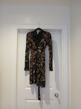Gorgeous Vintage Wrap-Style Long Sleeve Mini Dress From Early 2000s